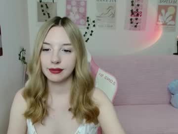 adele0 0