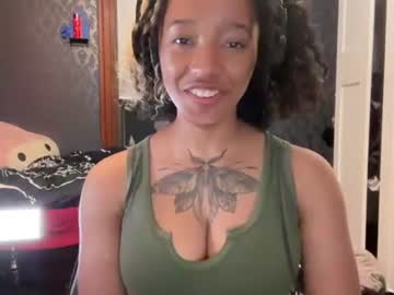 alyx valoria