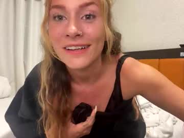 cristasworldxo
