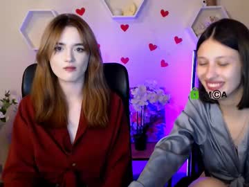 liana kisses