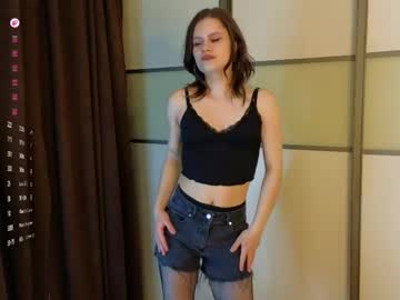 madeleine holt 