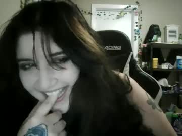 maxxxine17