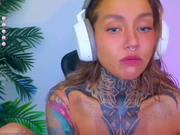 nickyneck