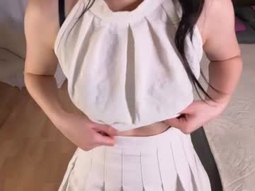 rhea xo