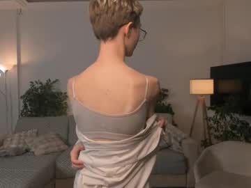 valoriehennesy