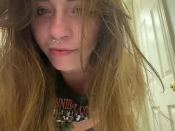 xpeachesnscream